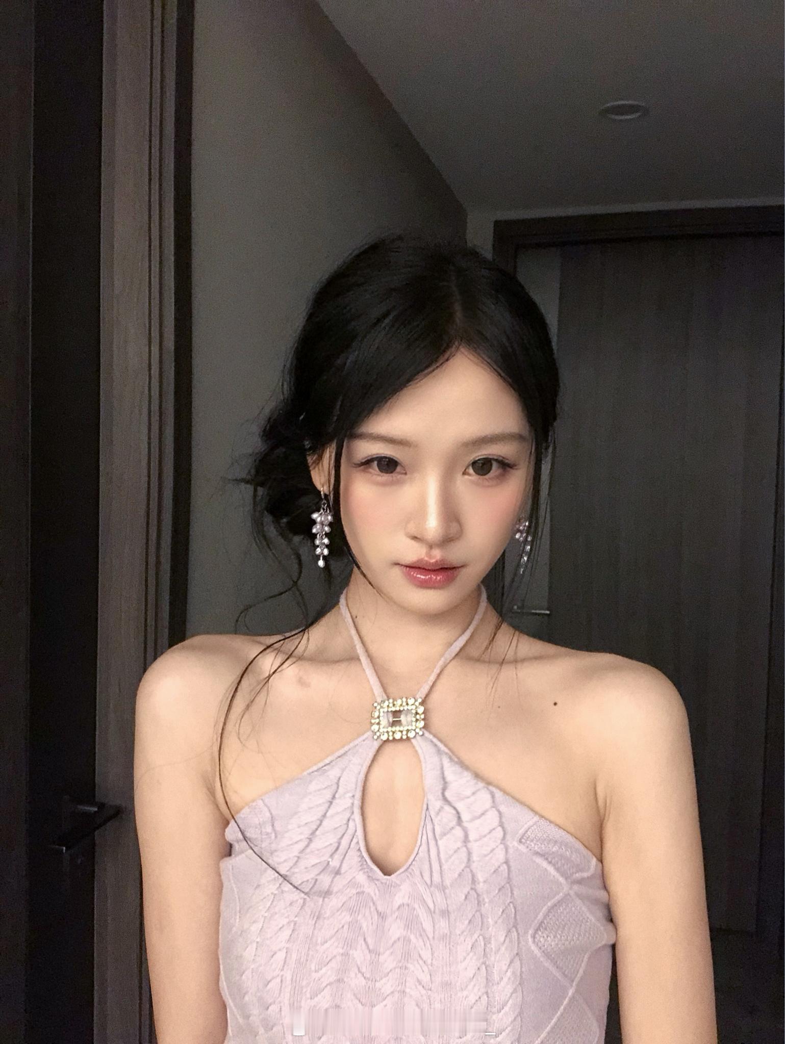你温柔的唇 致命的眼神～ 