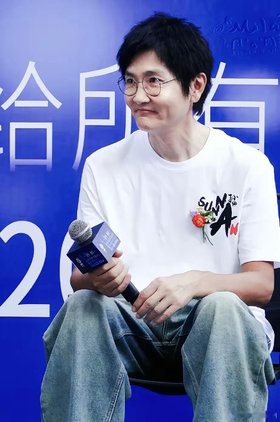 人到中老年，千万不能减肥。孙楠老师都快认不出了。[允悲] ​​​