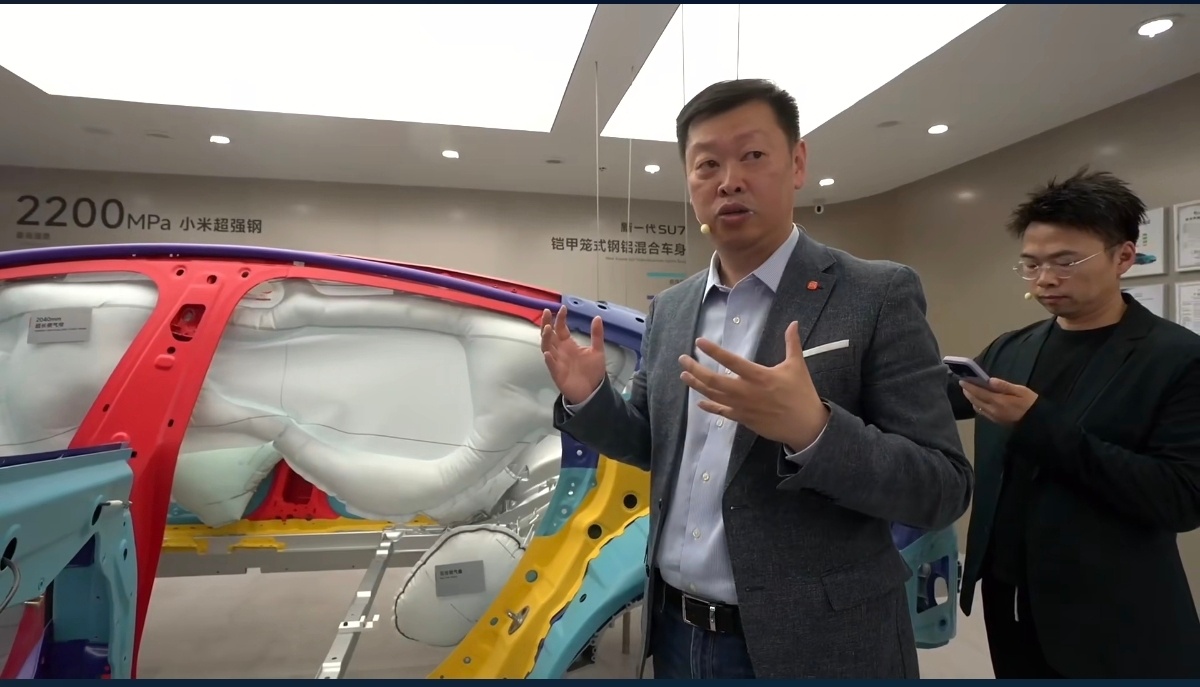 新一代SU7，后排侧气囊北京车展