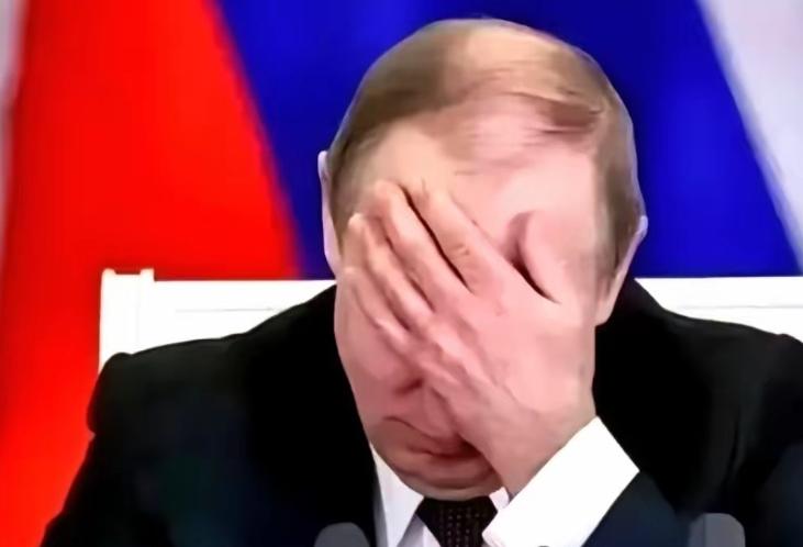 不演了，直接掀桌子了。
俄乌冲突打了整整四年，俄罗斯终于跳出了美国设下的消耗战陷