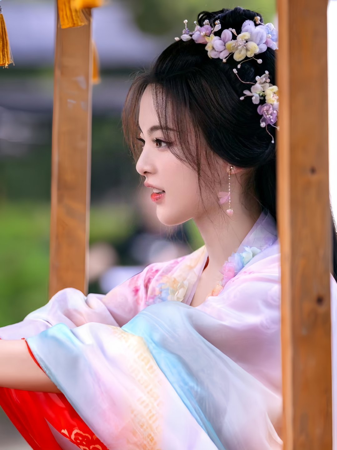 #杨超越[超话]#ycy#杨超越七时吉祥# ycy#杨超越祥云# ycy#杨超越
