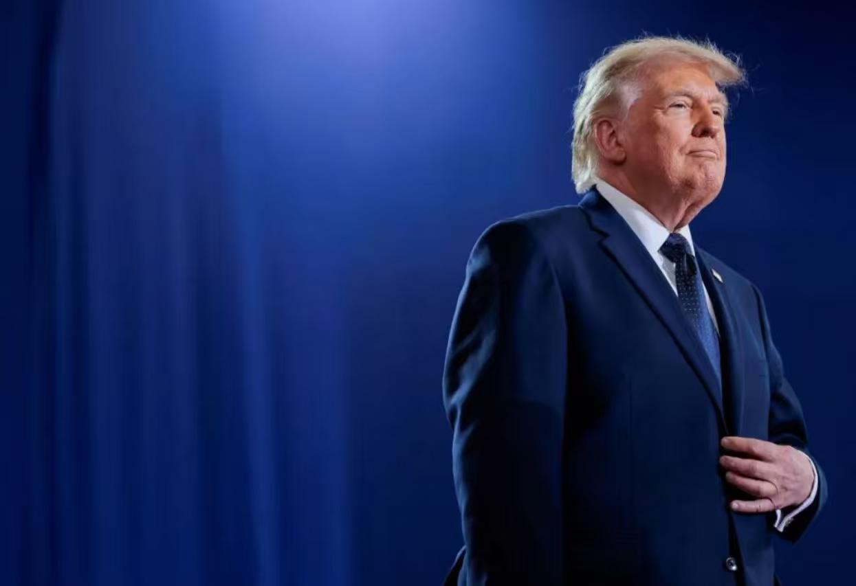 美国必须打赢伊朗，要是输了，美国的全球霸权就彻底完了!几个月前，特朗普自信满满对