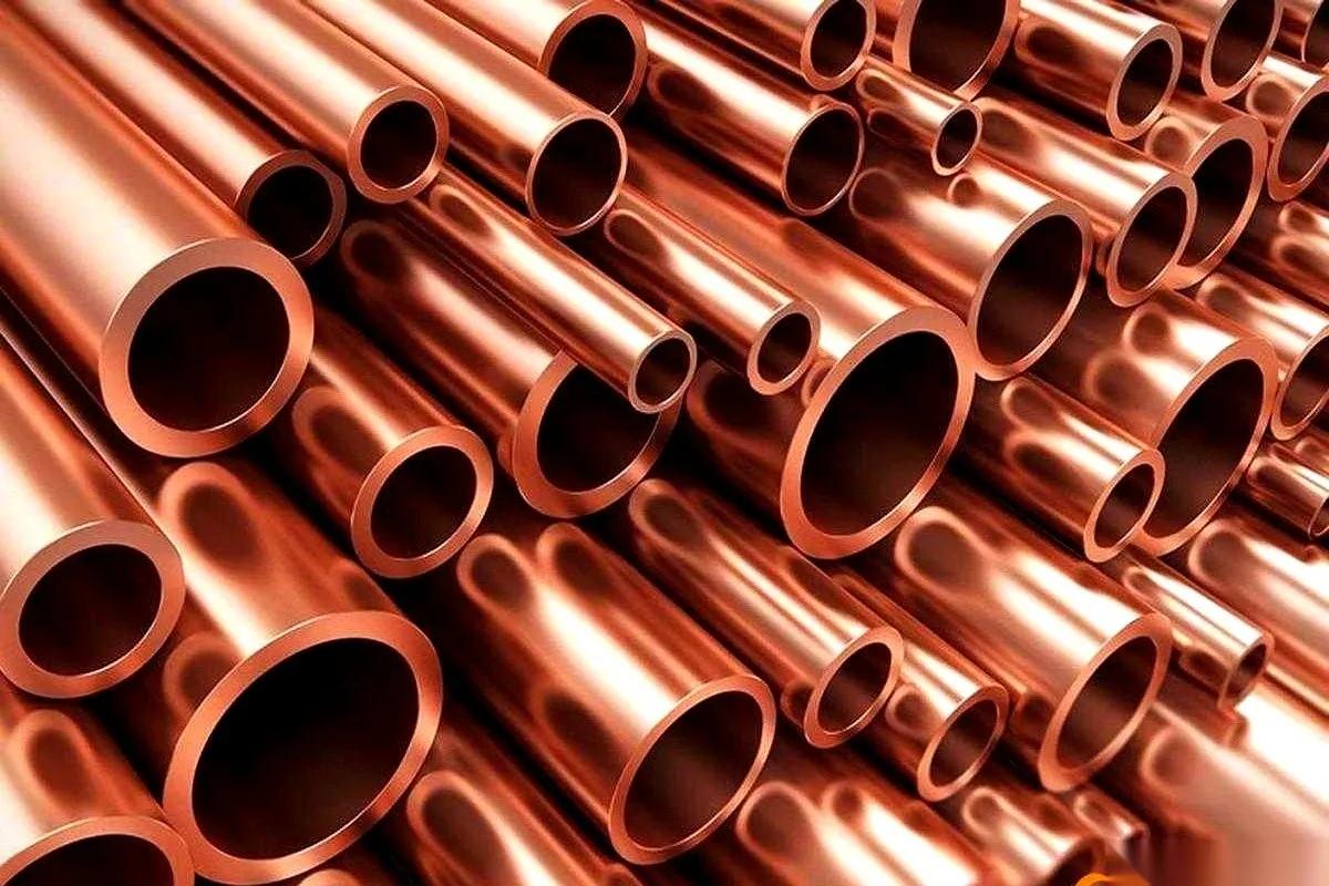 老美疯抢全球70%的铜想卡咱们脖子，结果抬头一看，咱电线杆上挂的全是“钢芯铝绞线