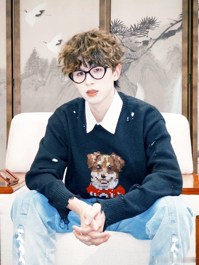 何浩楠  卷毛小狗 