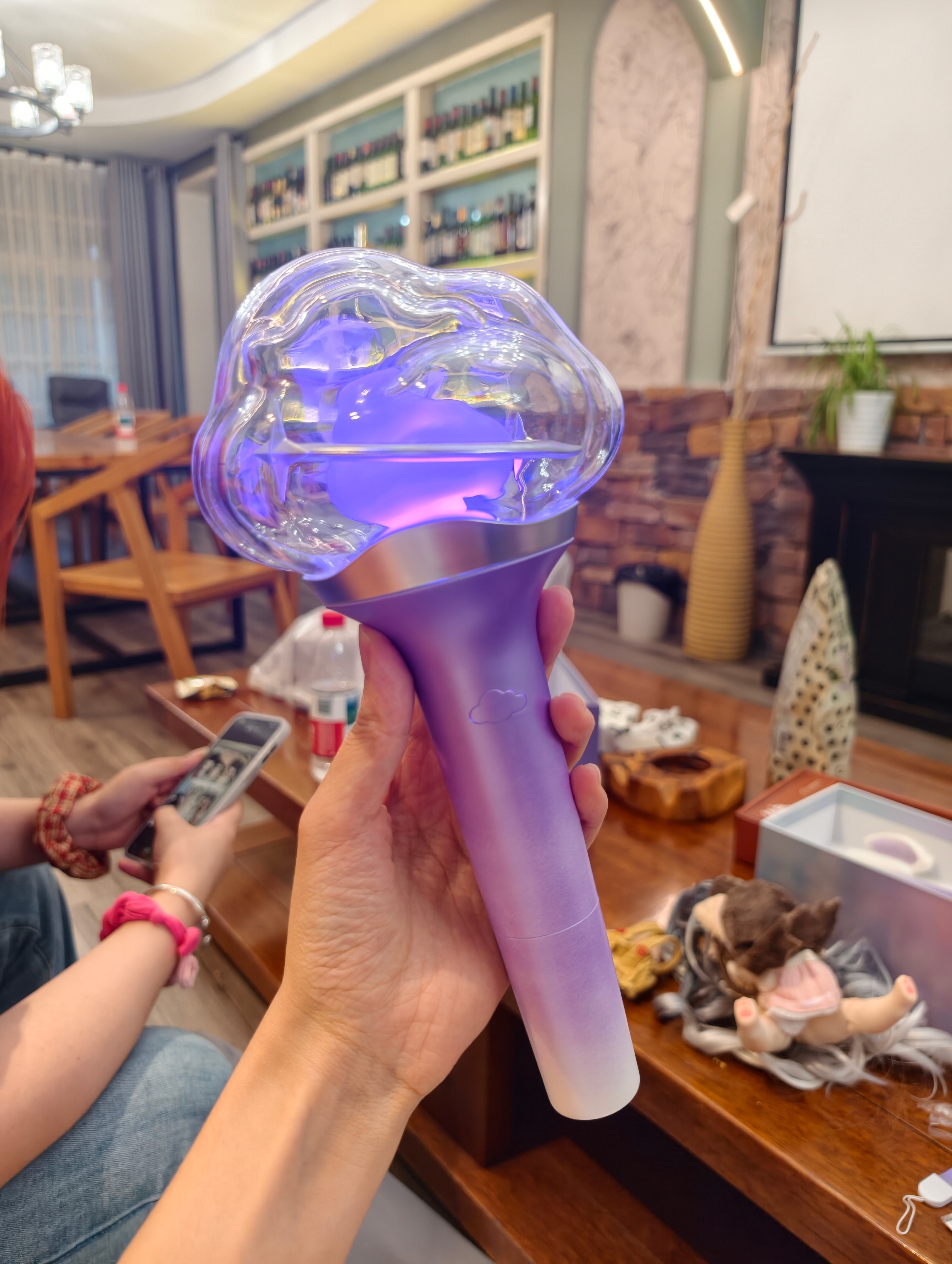 开了灯还可以
