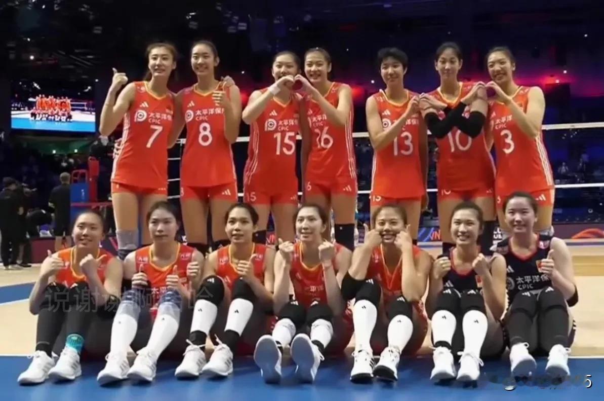 中国女排取得香港站开门红
今天，在世联赛香港站的比赛中中国女排以3：1战胜捷克女