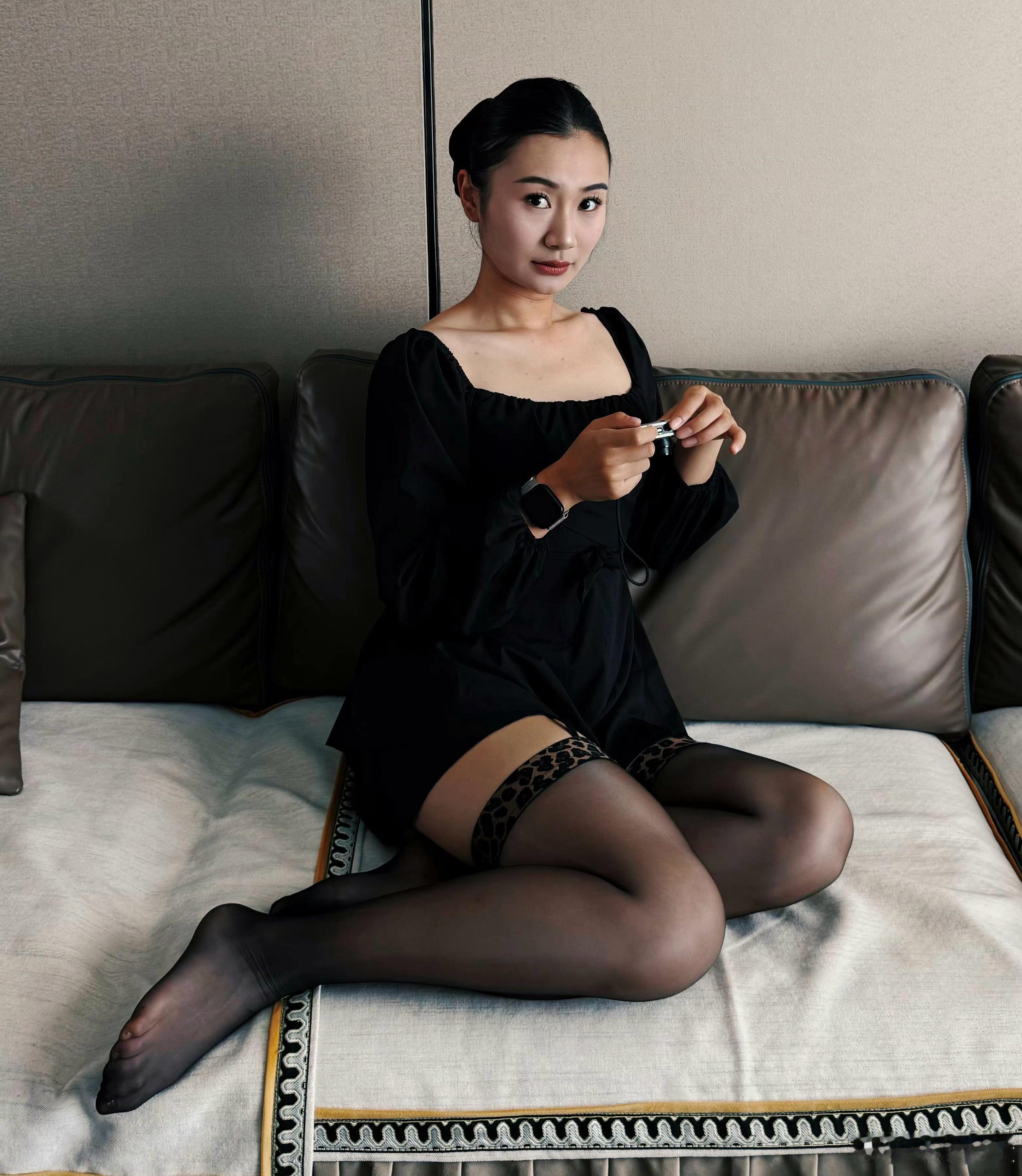 黑丝阿姨 ​​​