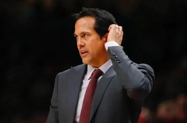 NBA 调查：“谁是现阶段 NBA 最好的教练？”

1、热火主帅，斯波，73%