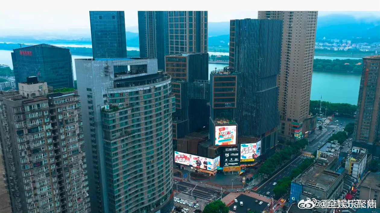 贵州河南陕西青年登上长沙大屏 你好湖南 把创业梦想写在长沙街头，大屏亮相是追梦路