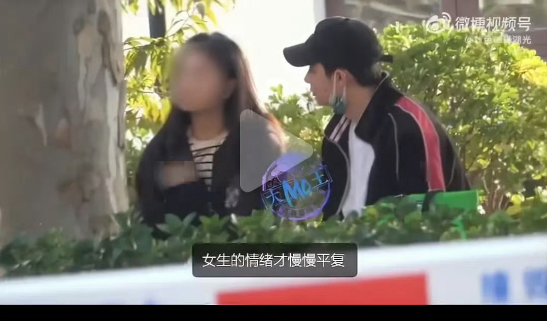 张铭恩女友是潘美烨吗张铭恩潘美烨合作过枭起青壤 观网传抓拍镜头带来诸多疑问，张铭