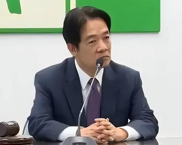 看似强硬的对外抗议闹剧，实则在透支台湾百姓的切身发展红利。

很多人看不懂台湾地