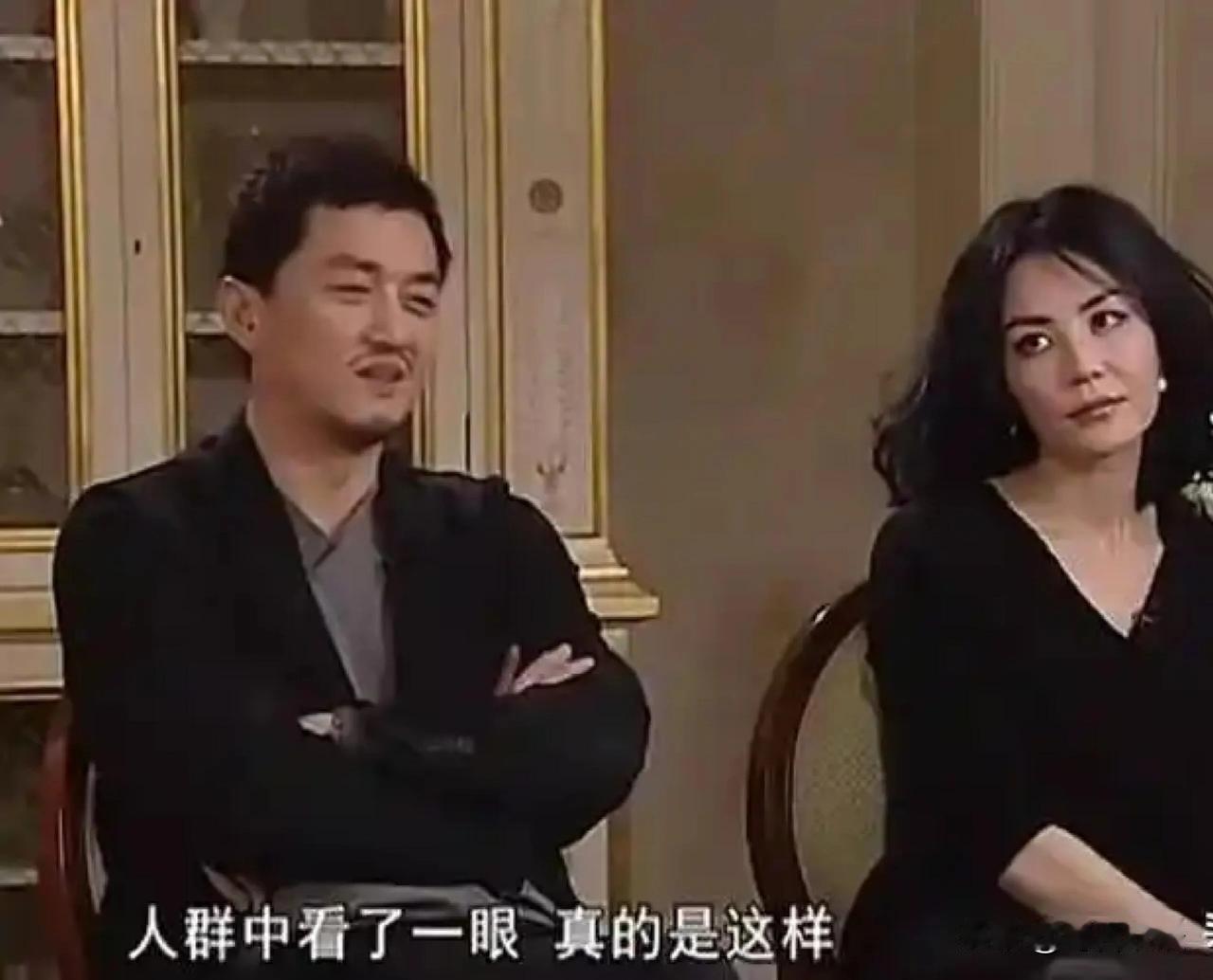 娱乐圈谜一样的婚姻，王菲嫁李亚鹏 ，和章子怡嫁汪峰，一样令人不懂！


为何王菲