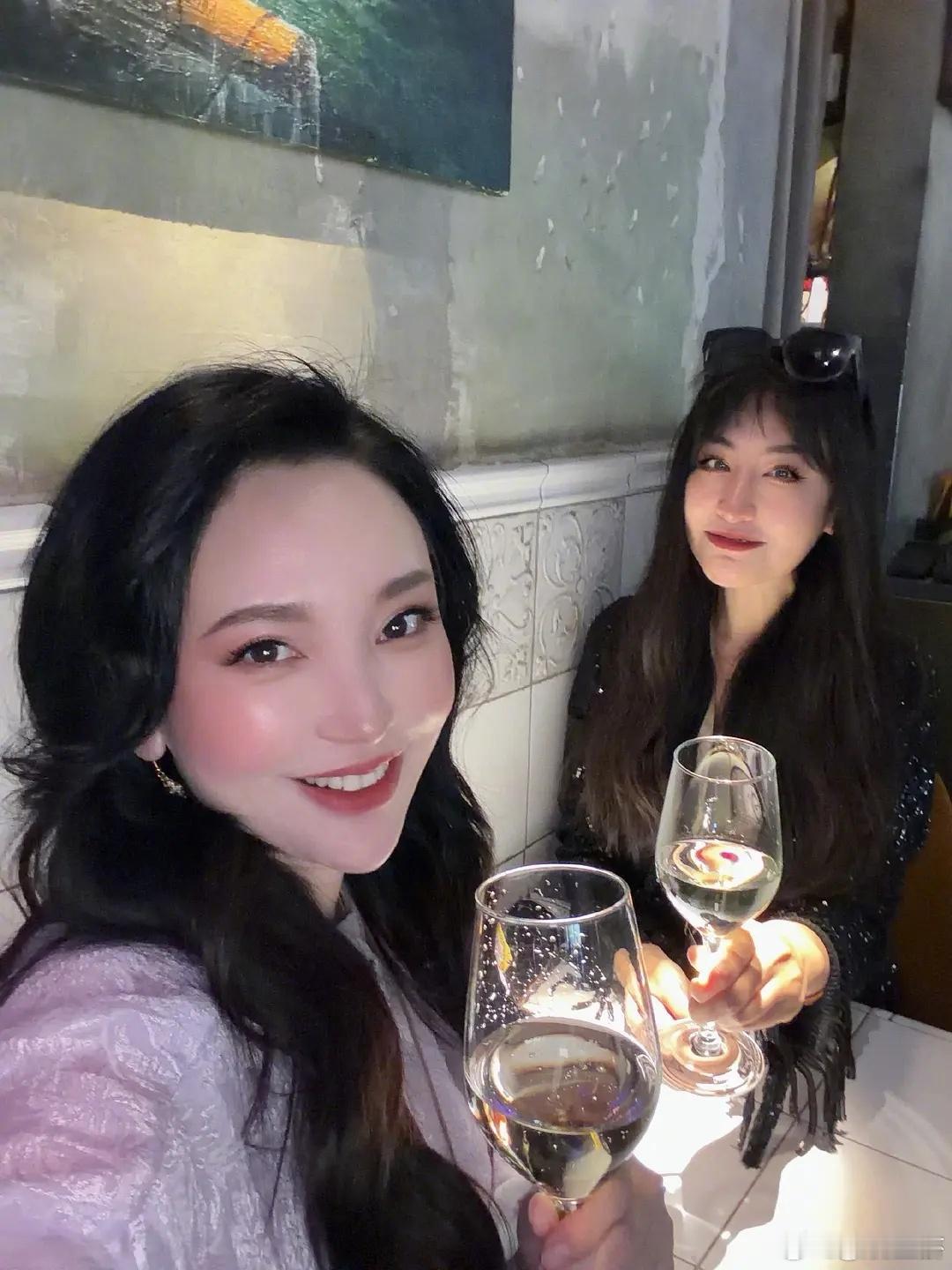 我不说谁能认出来这是金莎 