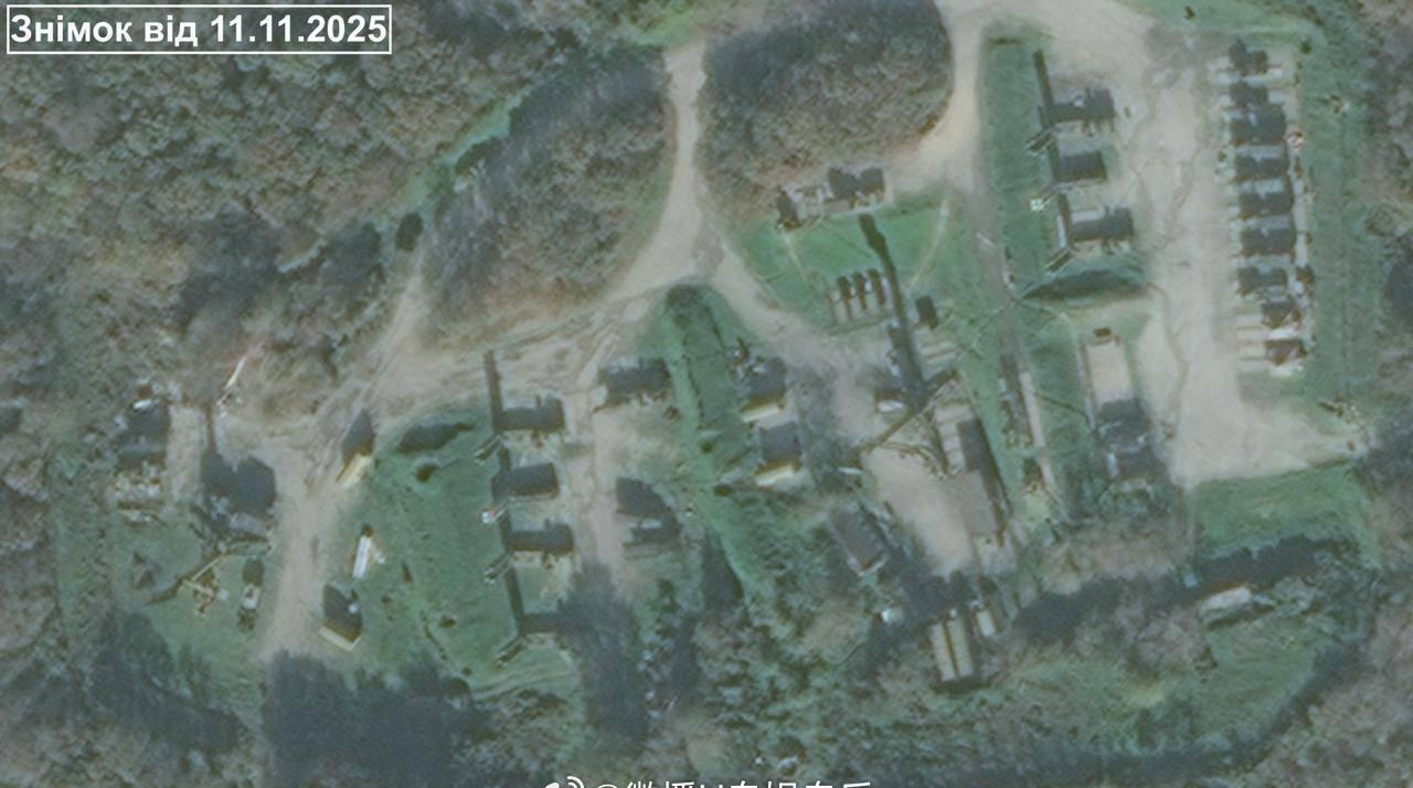 新罗西斯克。卫星图像证实库班红旗团防空阵地遭重大打击。💥💥💥 乌克兰安全局