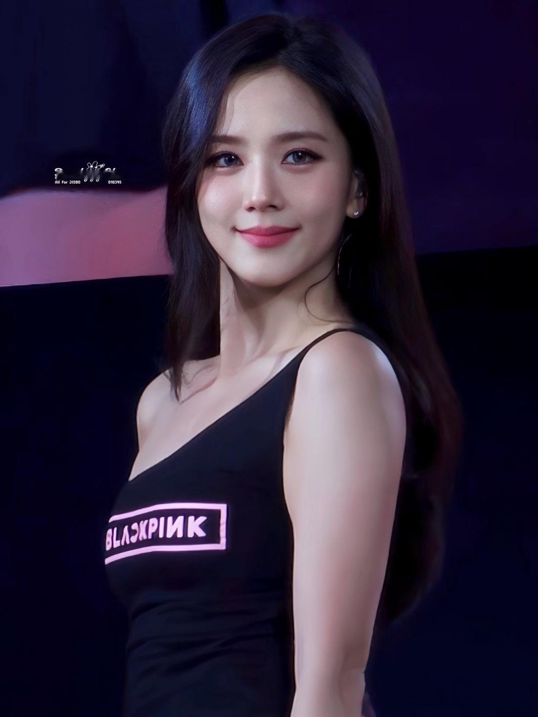 张元英和金智秀又双叒叕在互相安利中 