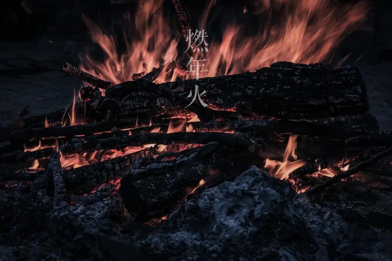 老祖宗所讲究的木火金水土五行，分别对应着酸苦辛咸甜五味、肝心肺肾脾五脏，还有绿红