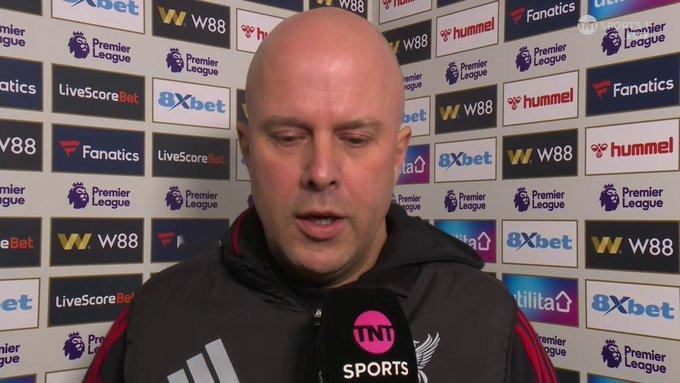 整个赛季都是这样，这已经不是第一次了。远藤航现在踢边后卫，我们在这个位置上一直很