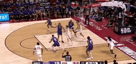 亚洲第一！河村勇辉这两妙传太秀了！
在今天NBA夏季联赛公牛对阵爵士的第二节比赛