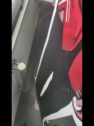 坐公交偶遇杨旭文坐公交偶遇188杨旭文，这是什么神仙运气，建议公交车给杨旭文定制