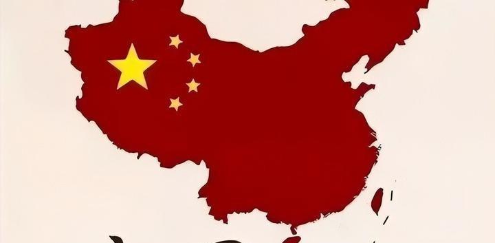 街口的早餐铺里，一位阿婆攥着一沓泛黄的旧信纸，眯着眼对小孙女念叨：信封地址写着台