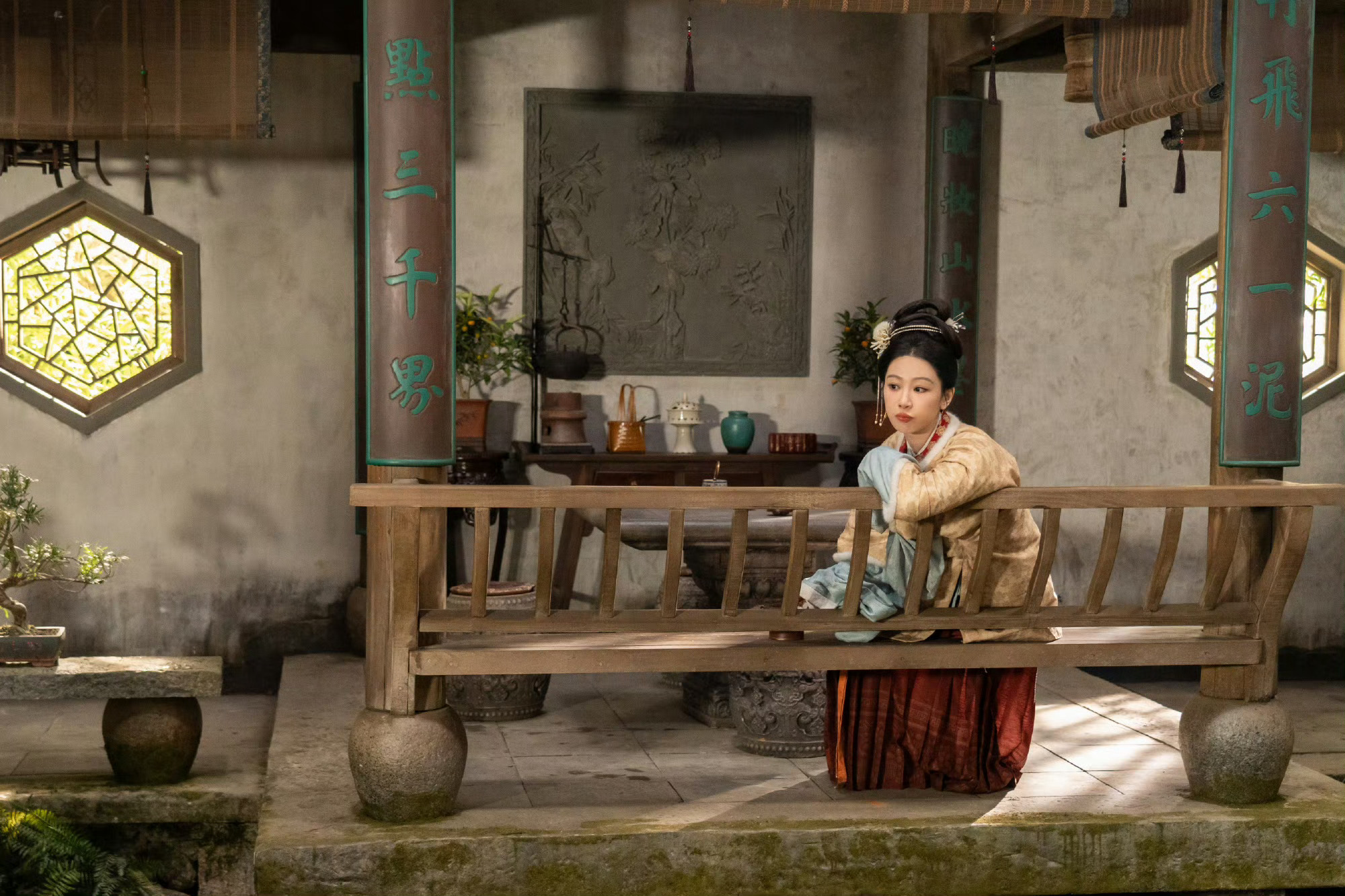 杨紫杨紫李祯 yz杨紫家业 万物皆有裂痕，那是光照进来的地方，阳光进来了，爱你的
