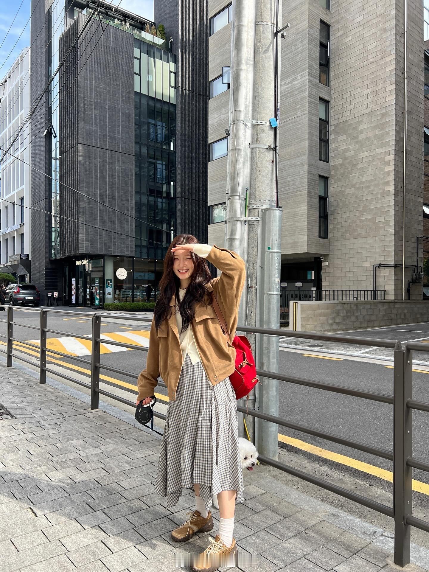 郑采妍ootd ​​​
