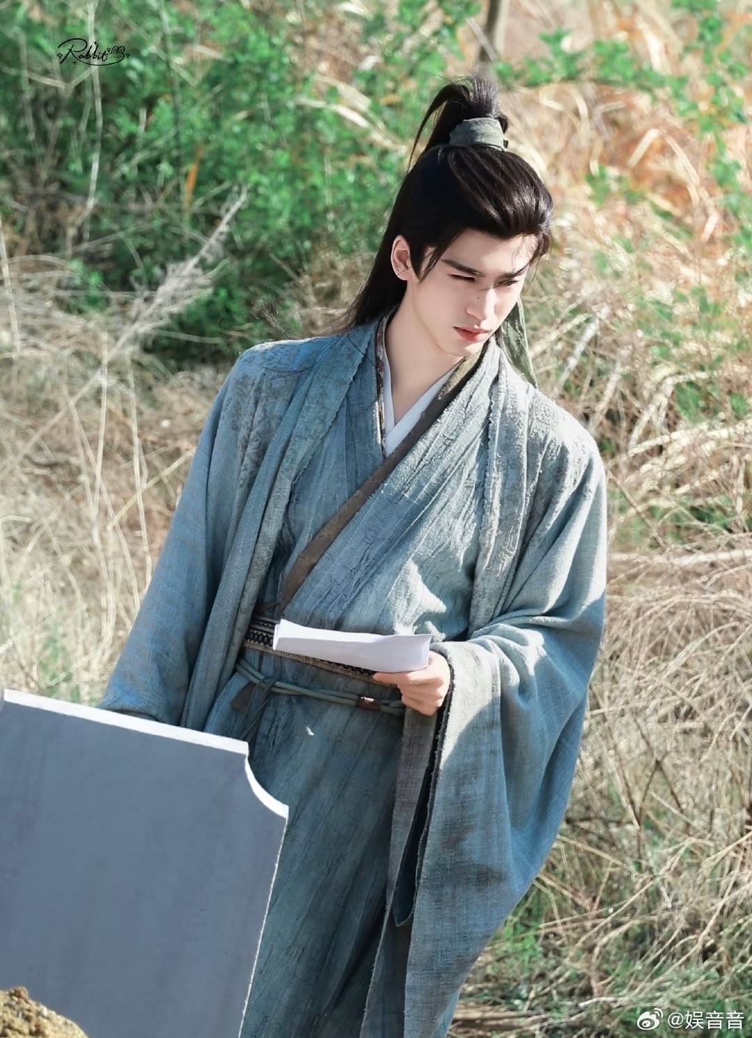 谁还没试过逐玉同款造型变装逐玉 不允许没人试过这个变装😤！谢征铠甲造型帅到失语