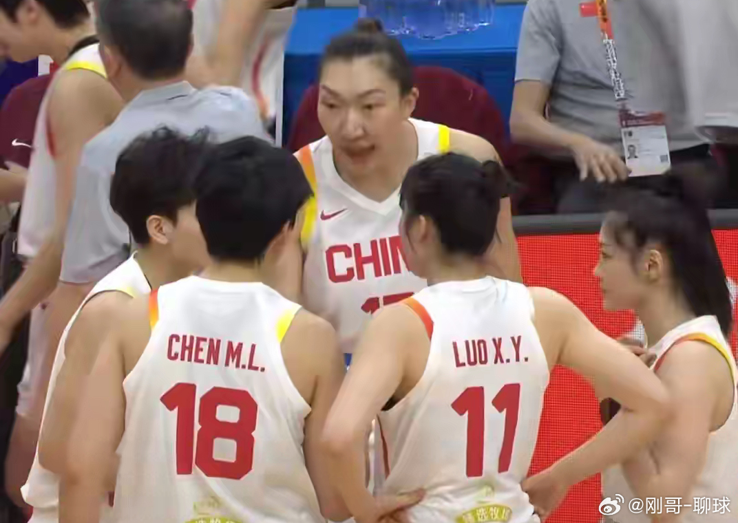 13分大胜！中国女篮世预赛开门红 李月汝21+11 张子宇高效12分女篮世预赛中