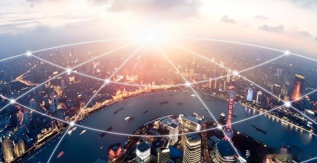 越南2026年上半年外贸暴增到5496亿美元，体量都超过江苏了，好多人说供应链搬
