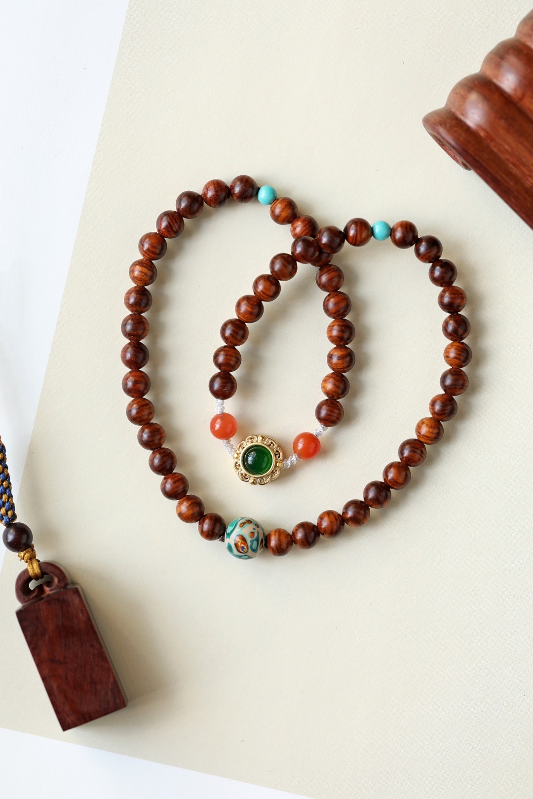 海黄原创【悦己】6mm50颗不管世界如何变幻，始终追求热爱的生活，扎根本心、悦纳