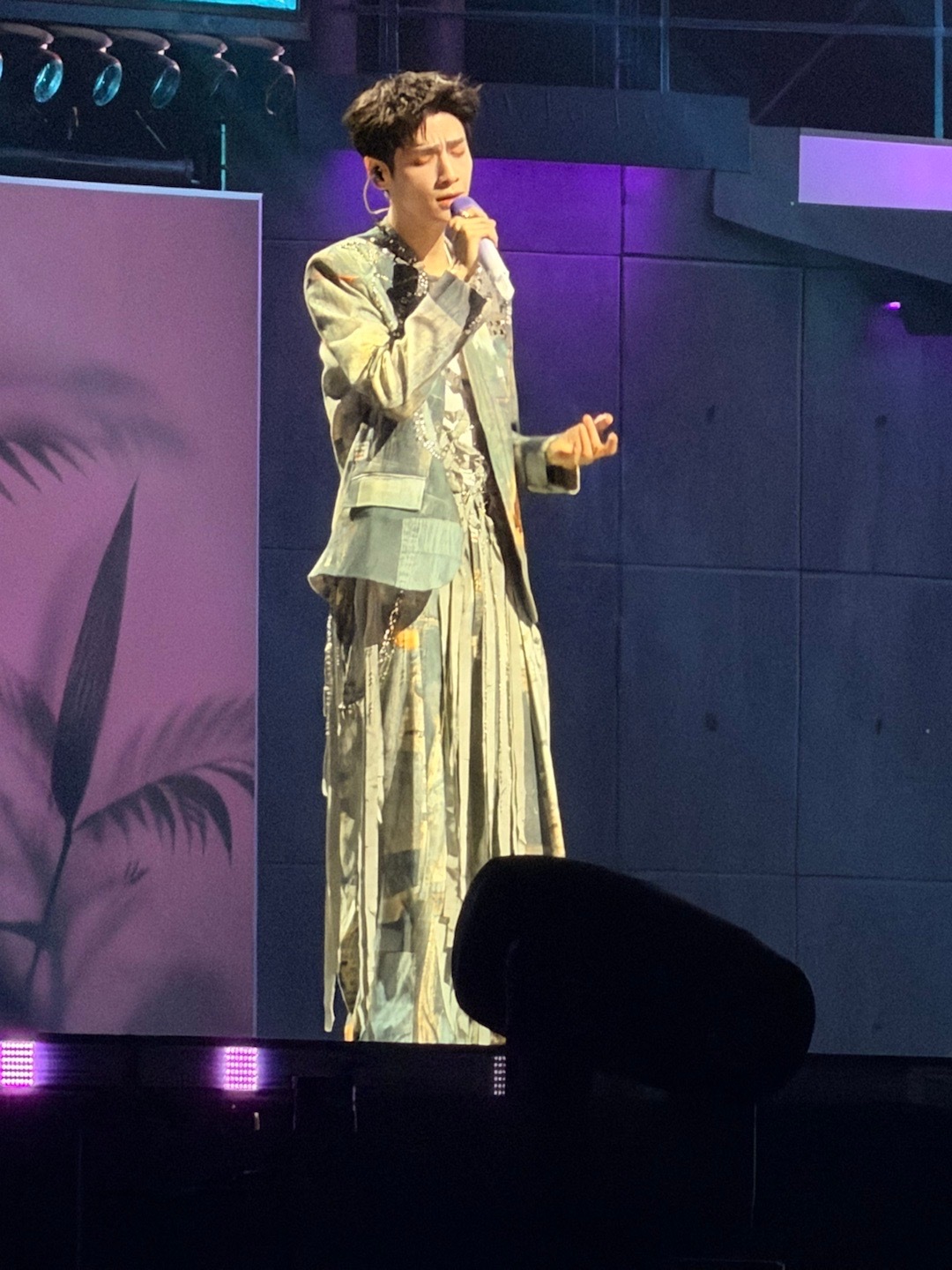 罗云熙又给我带惊喜来了 罗云熙的舞台魅力，在于总能带来意想不到的惊喜。这次他以独