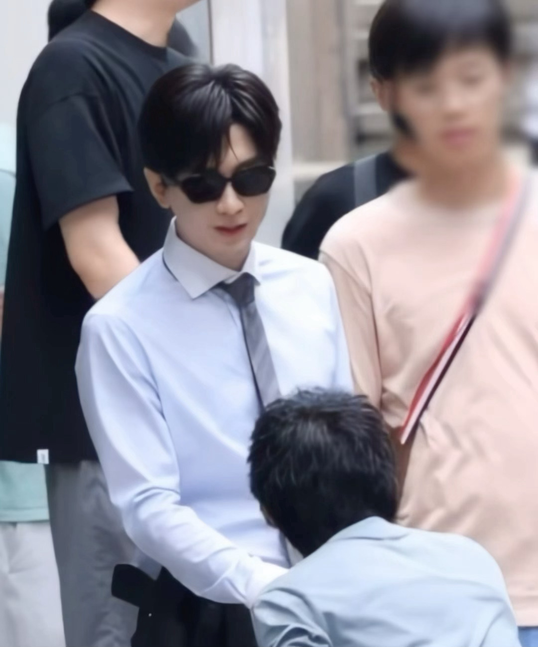 成毅胡渣太撩人了 谁家哥哥这么帅啊 哦哦 我家的成毅狩谎 cy成毅林彦廷