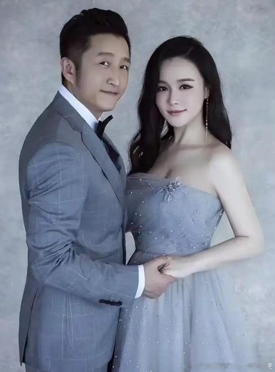 冉莹颖邹市明曾说分房睡感情好冉莹颖邹市明回应分房睡 睡眠浅加装修风格不同这两个理