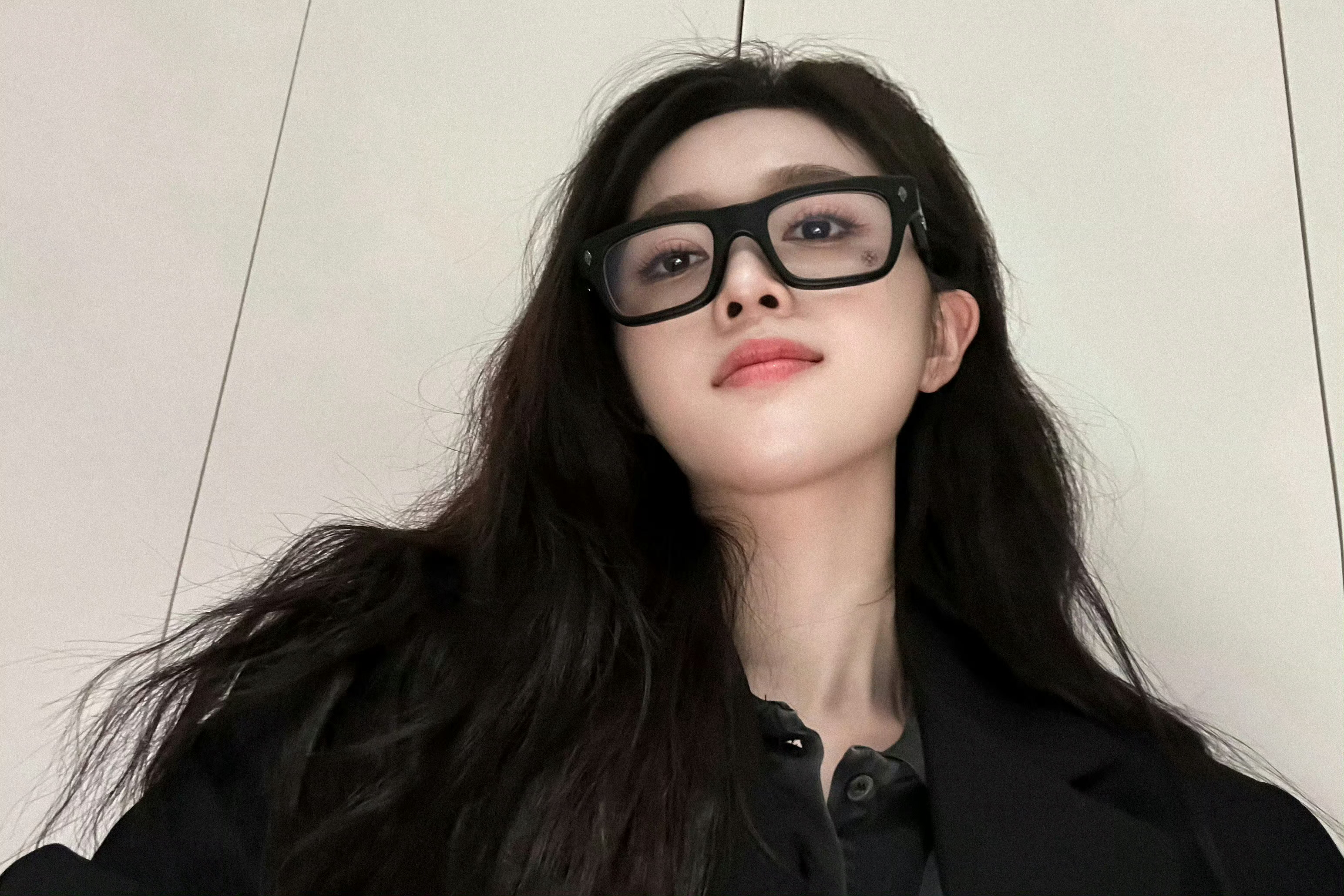 吴宣仪wxy吴宣仪有戏 朋友们记得早一点发帖喔​​​