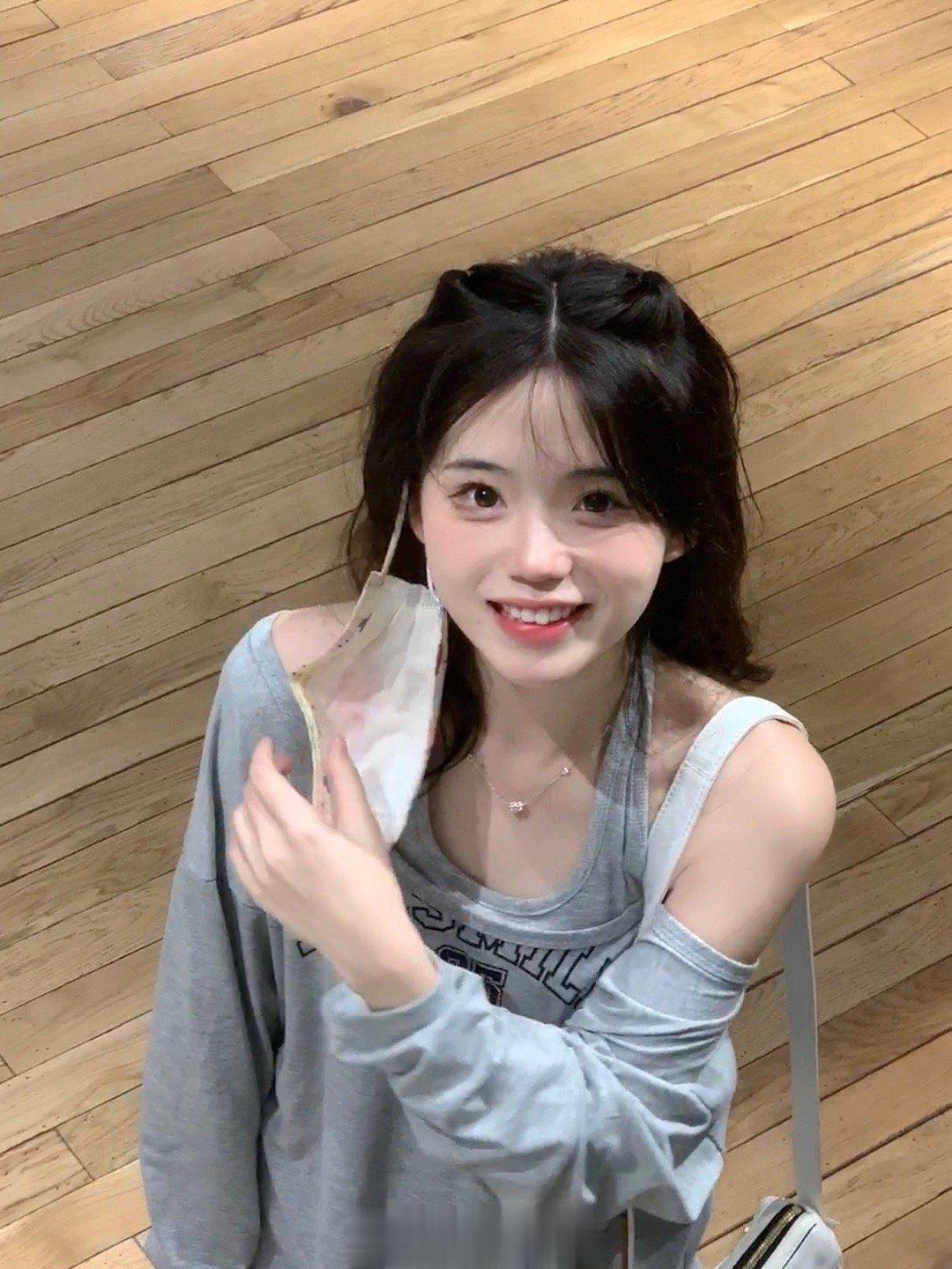 我爱北京！气候舒服美女超多，秋天要再去一次！ ​​​