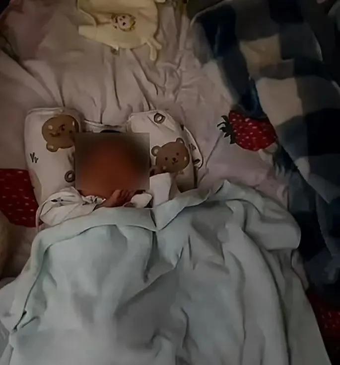 家中产女开出生证需做亲子鉴定！院方：旨在防止涉婴违法事件！
12月23日，广东一
