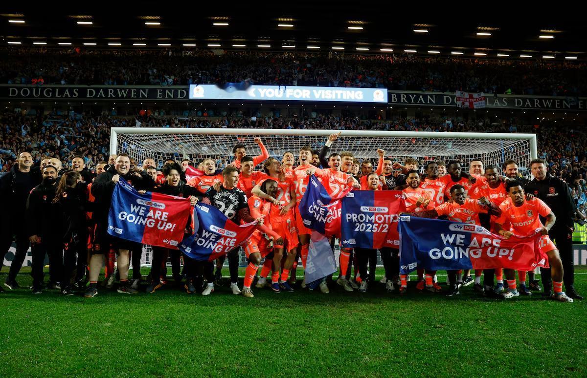 周五，凭借博比·托马斯在第84分钟的头球破门，考文垂城在客场1-1战平布莱克本流