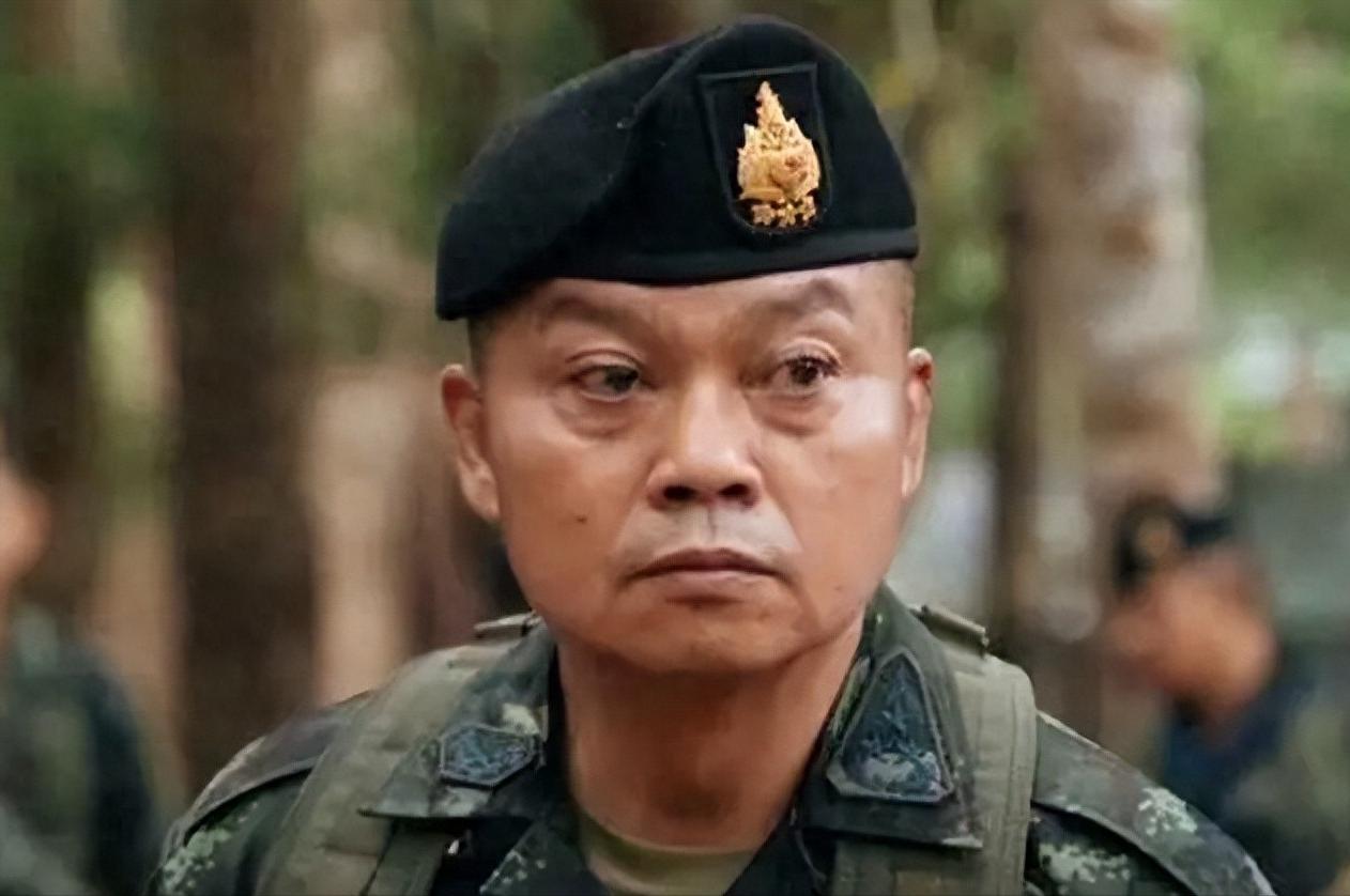 洪森终于去掉了一块“心病”，马上就能睡上安稳觉了！原来这次泰柬冲突中，把洪森打怕