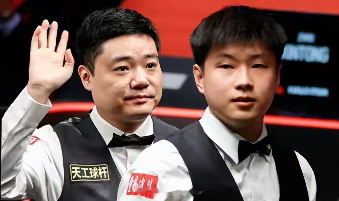 中国斯诺克一夜闯进4强！丁俊晖10-5碾压，吴宜泽10-2打懵对手克鲁斯堡的灯光
