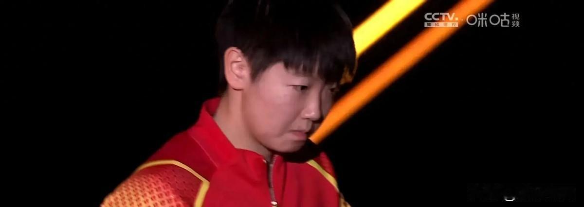 国乒天才王楚钦终结低迷！福冈总决赛3-1战胜弗朗西斯卡，但下轮将面临苦主考验。这