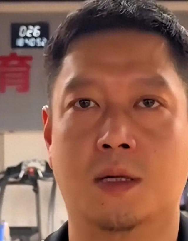 王曼昱夺冠后被评价“捡漏”，邱贻可硬核发声，不能抹掉她的努力