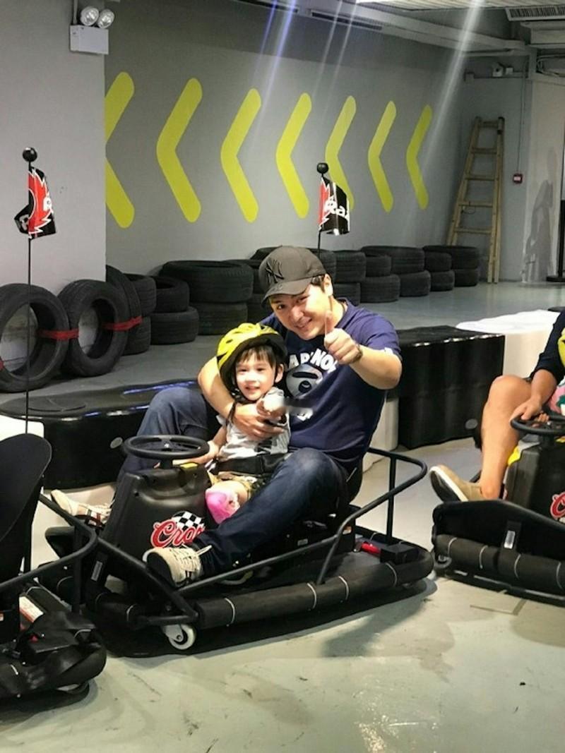 施明离世俩儿内讧，牵扯杨思琦李泳豪分手内幕，杨思琦当年没说谎
一位74岁老牌女星