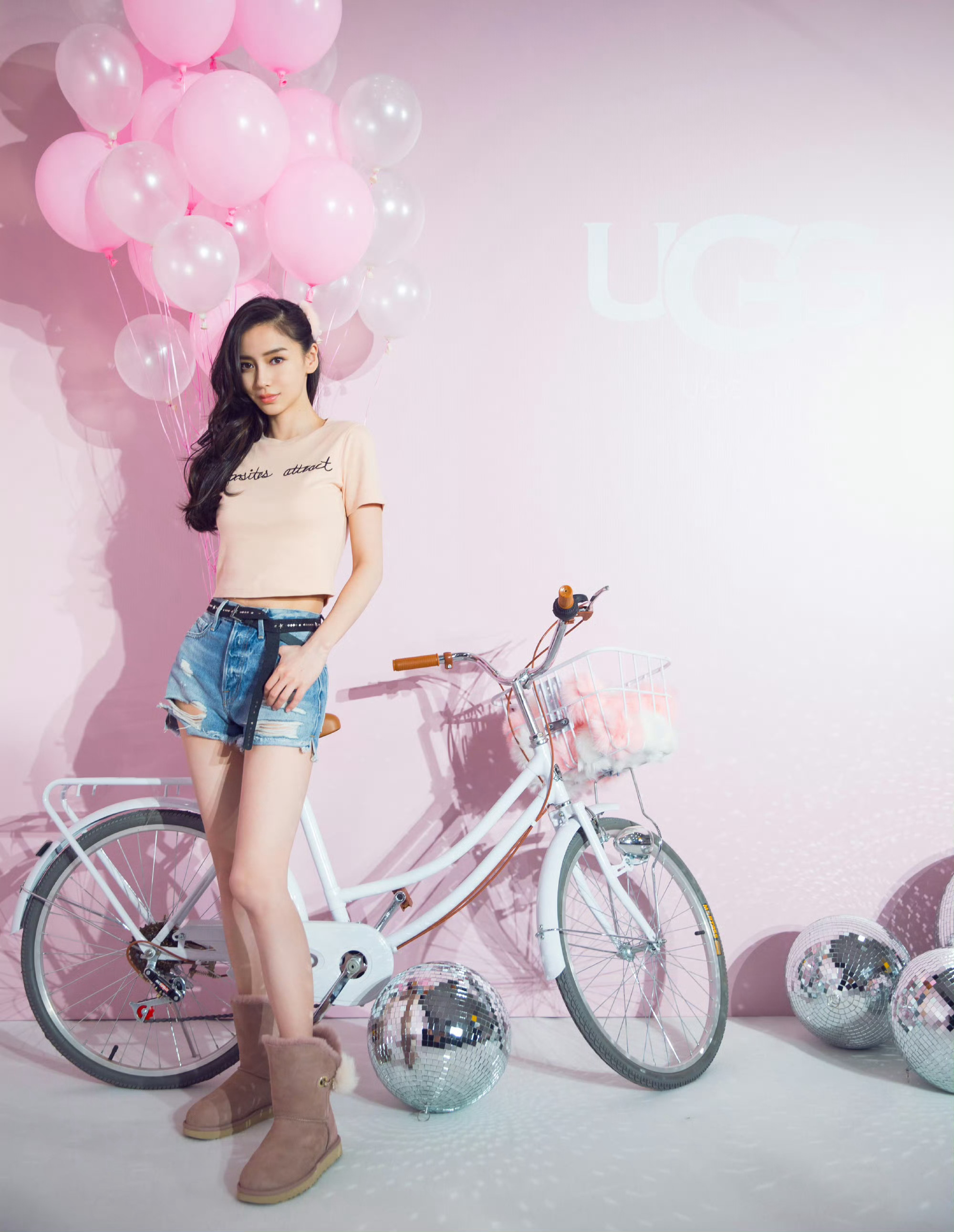 angelababy  angelababy万物经过你，都变成柔软的样子.“𝐄