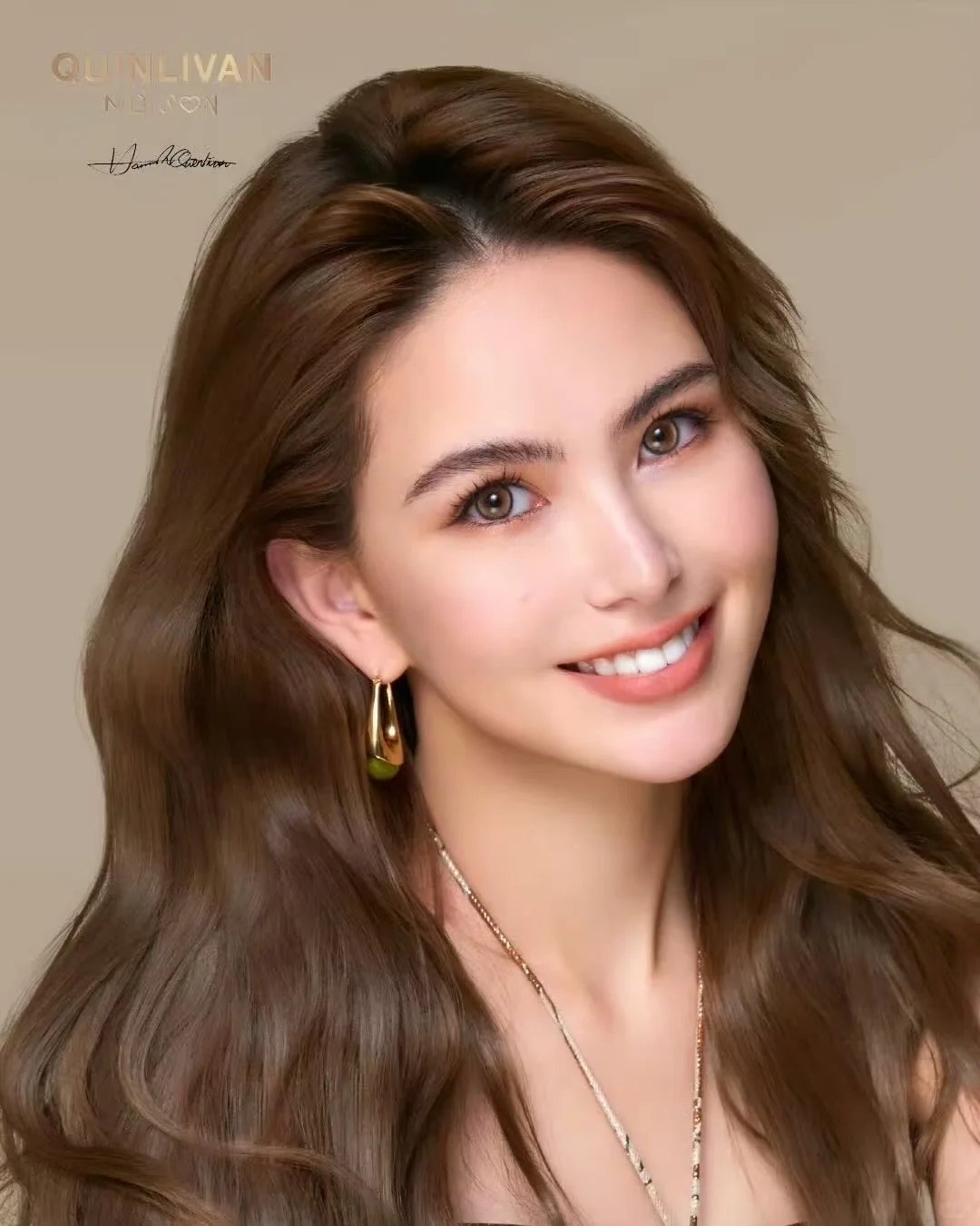 昆凌是昆凌的姓关于昆凌名字~昆凌不是艺名！昆凌的英文名是Hannah quinl