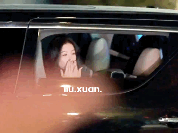 看到虞书欣出现心情都舒心了