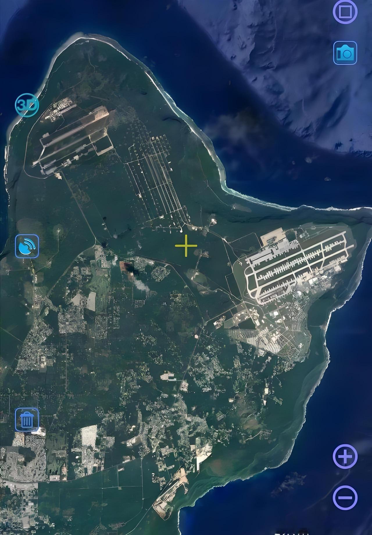 乌克兰国防部旗下军事新闻网《Militarnyi》周三发布的卫星图像显示，在距离
