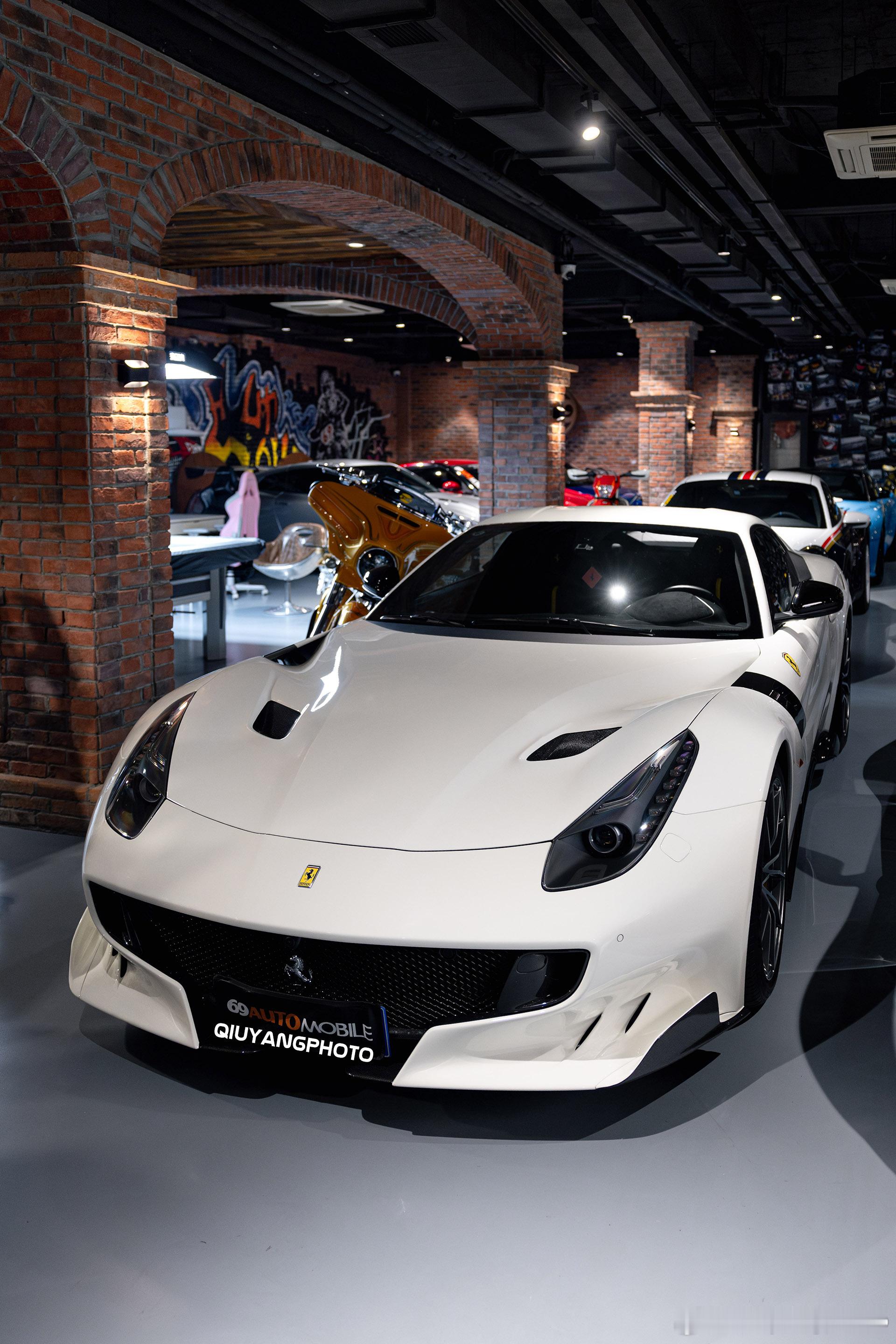 Ferrari F12 tdf cars01豪车拍 17年最初在北京见到就拿手机