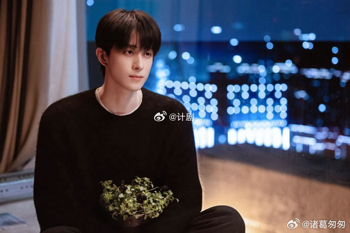 等风热吻你孟子义搭档敖瑞鹏期待孟子义敖瑞鹏的合作 等风热吻你如果真的是孟子义搭档