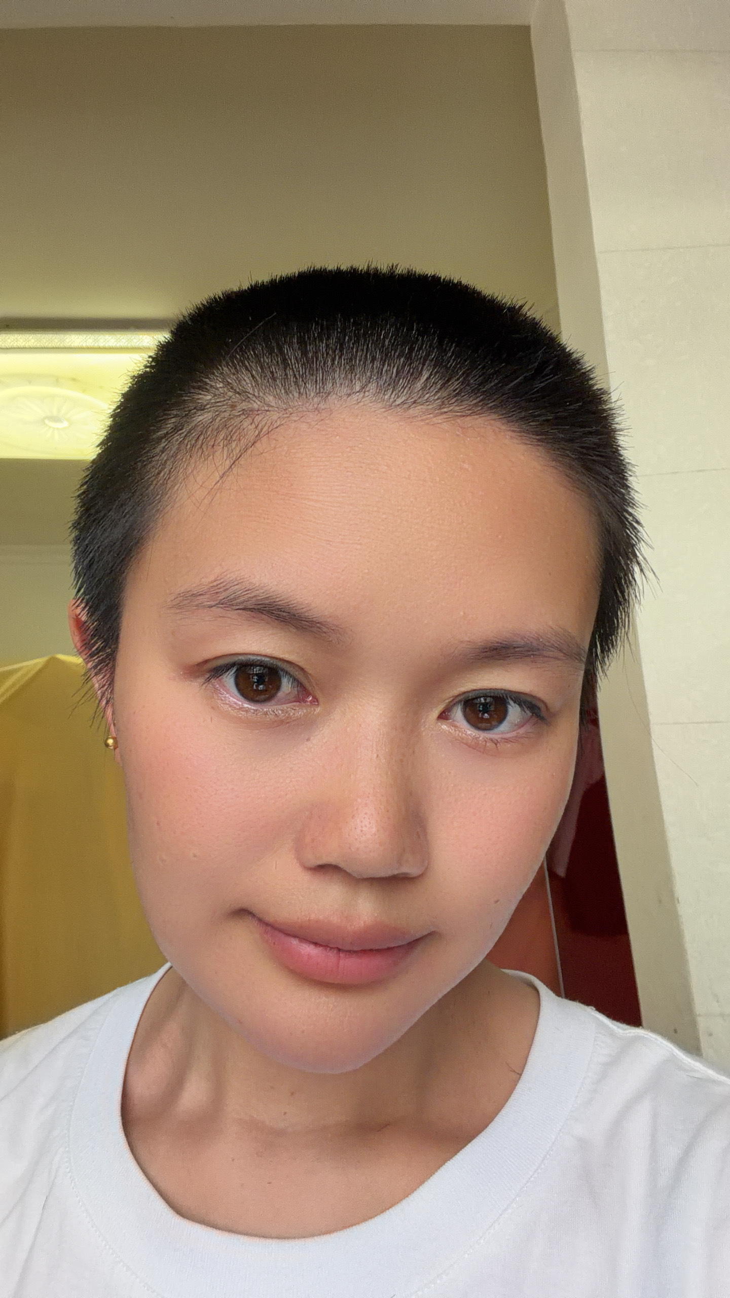 人生只能活一次，换个发型试一试 ​​​