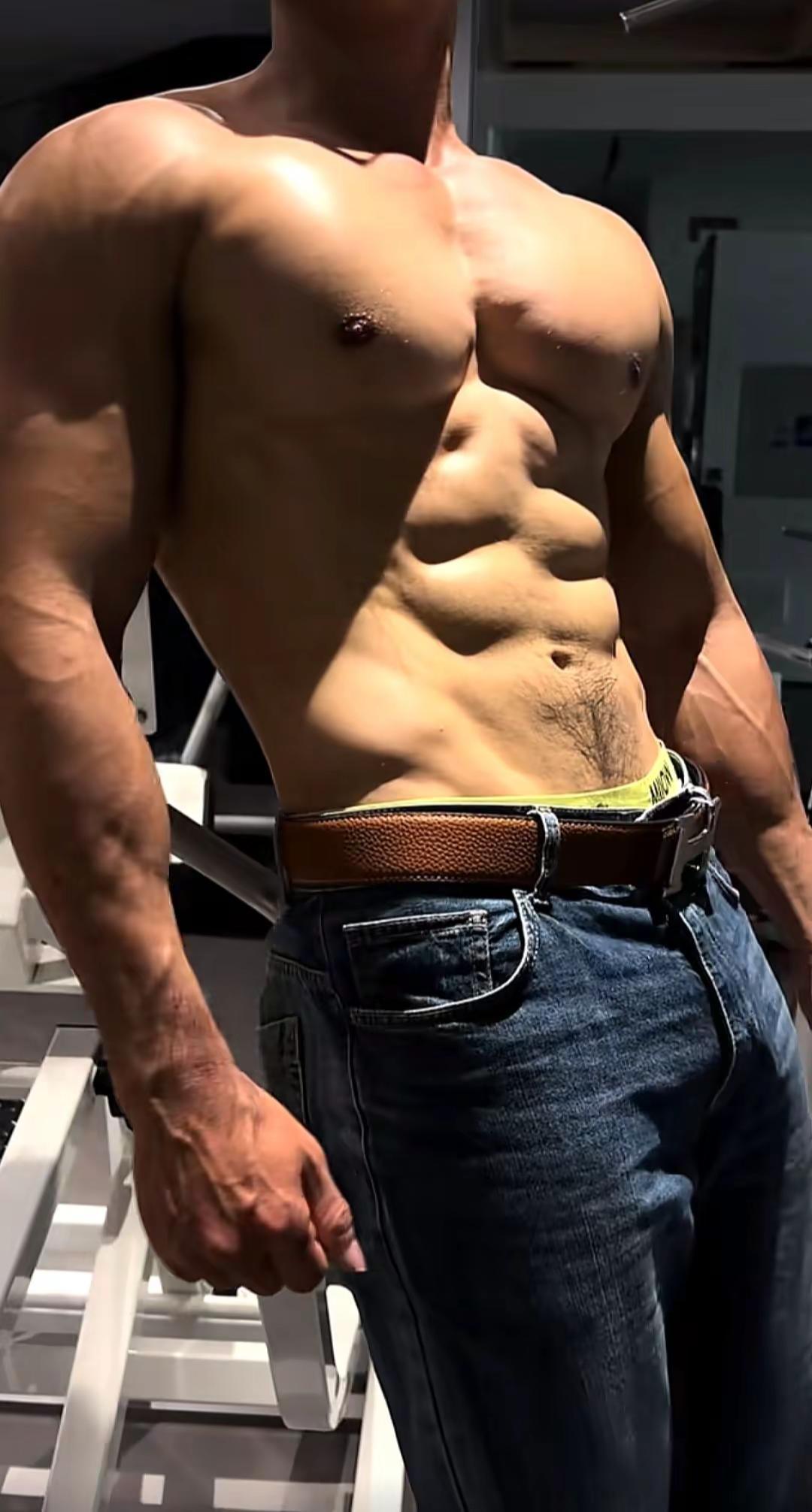 奶油尼格太帅了健身ootd